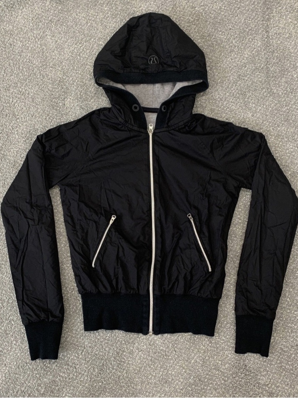 Lululemon Swell Reversible Hooded Jacket Women's 4 Gray Black Full Zip Hoodie
